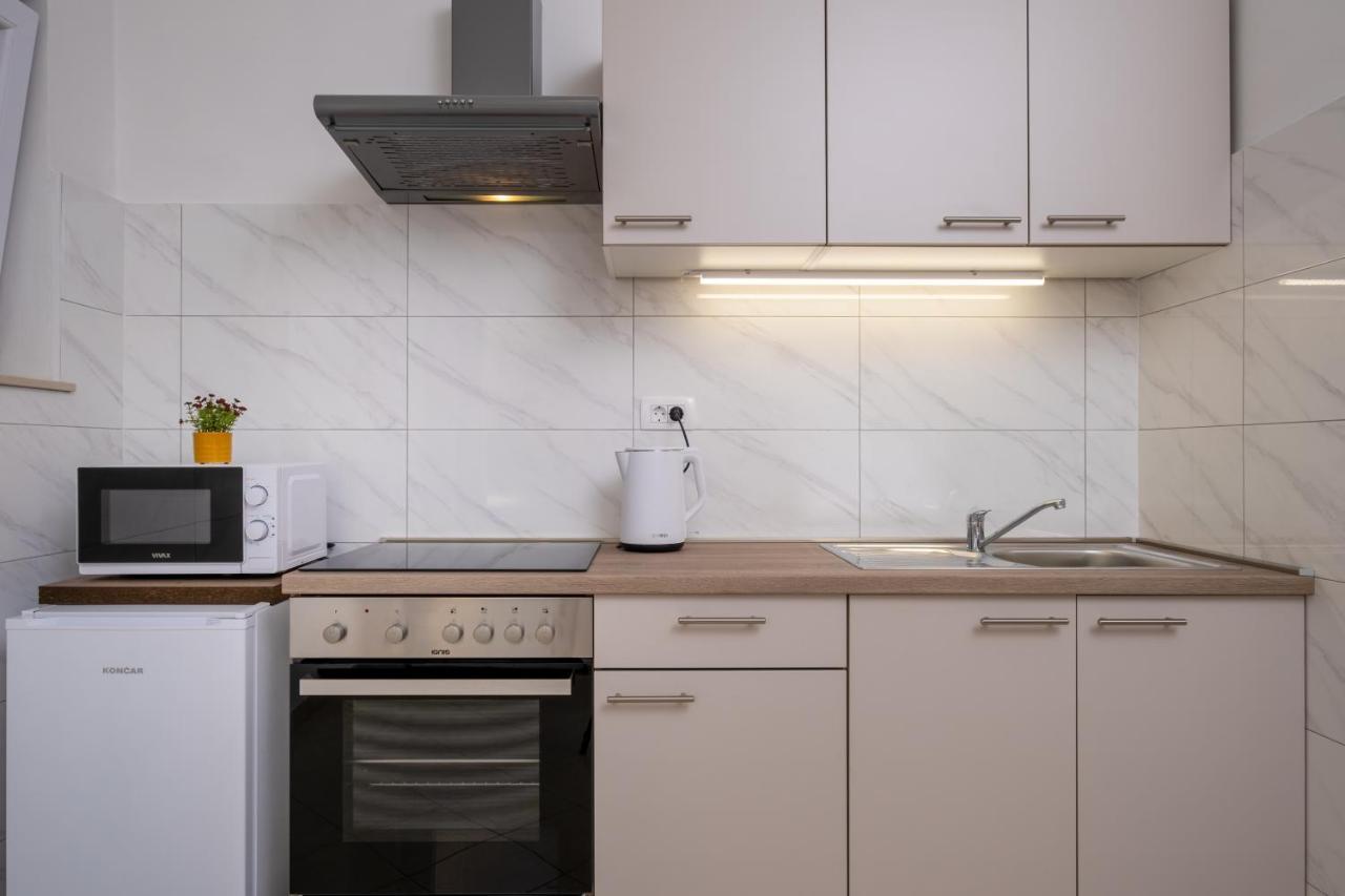 Studio Apartment Brigita Mlini Esterno foto
